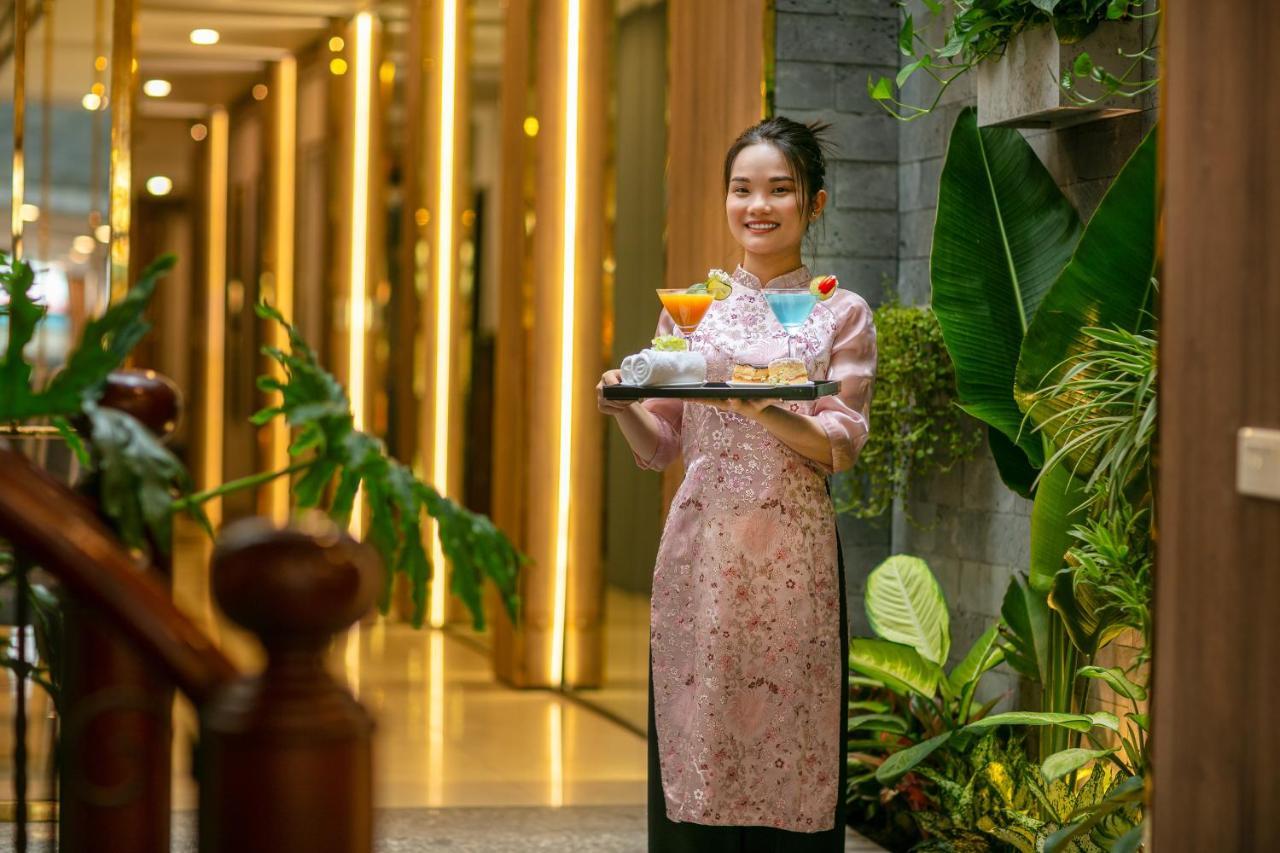 Hanoi La Palm Premier Hotel & Spa Buitenkant foto