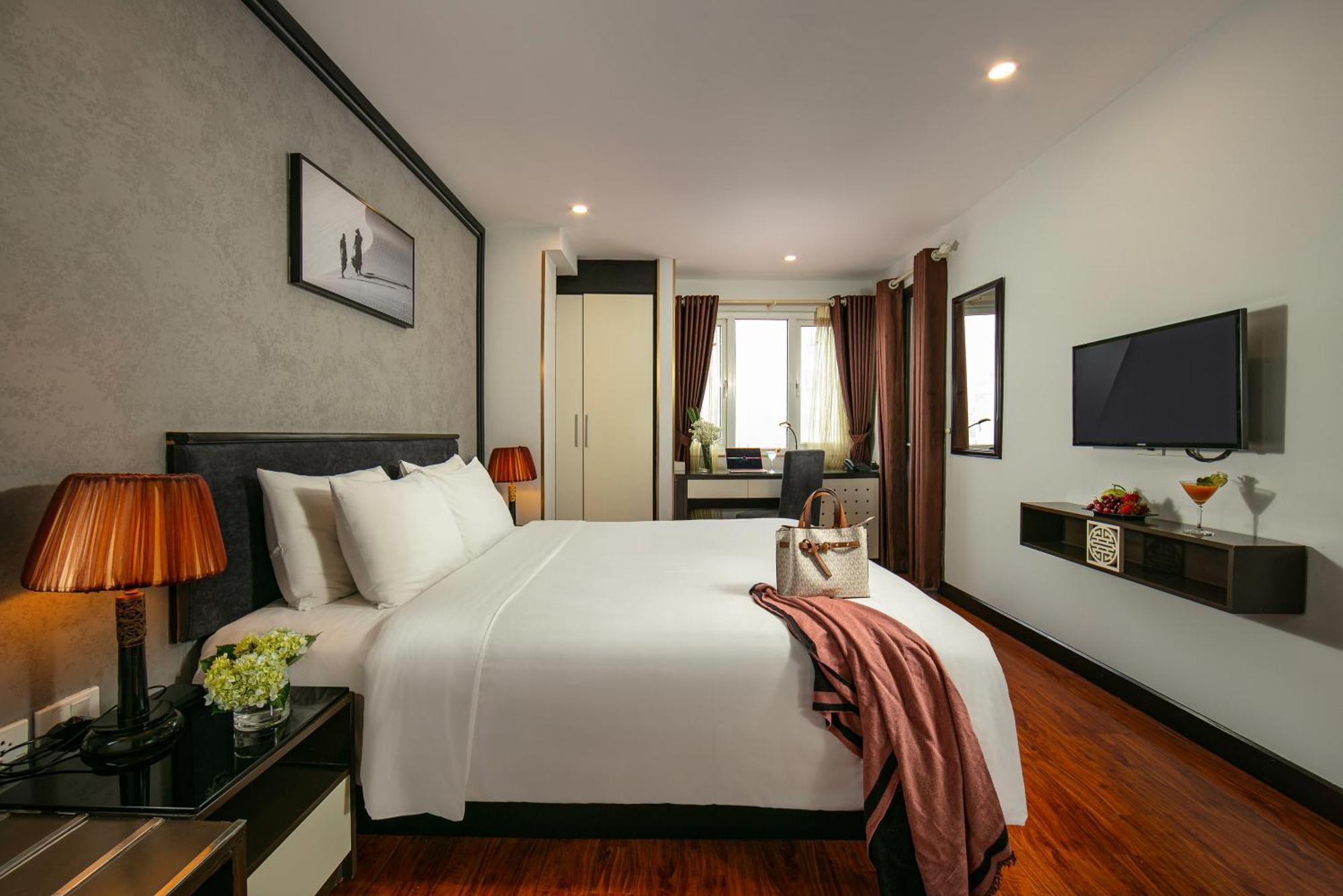 Hanoi La Palm Premier Hotel & Spa Buitenkant foto