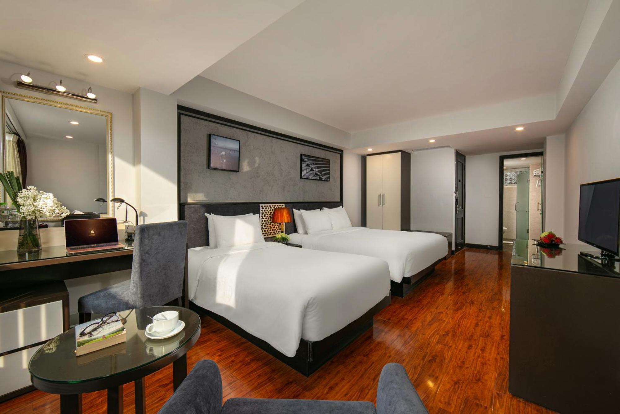 Hanoi La Palm Premier Hotel & Spa Buitenkant foto