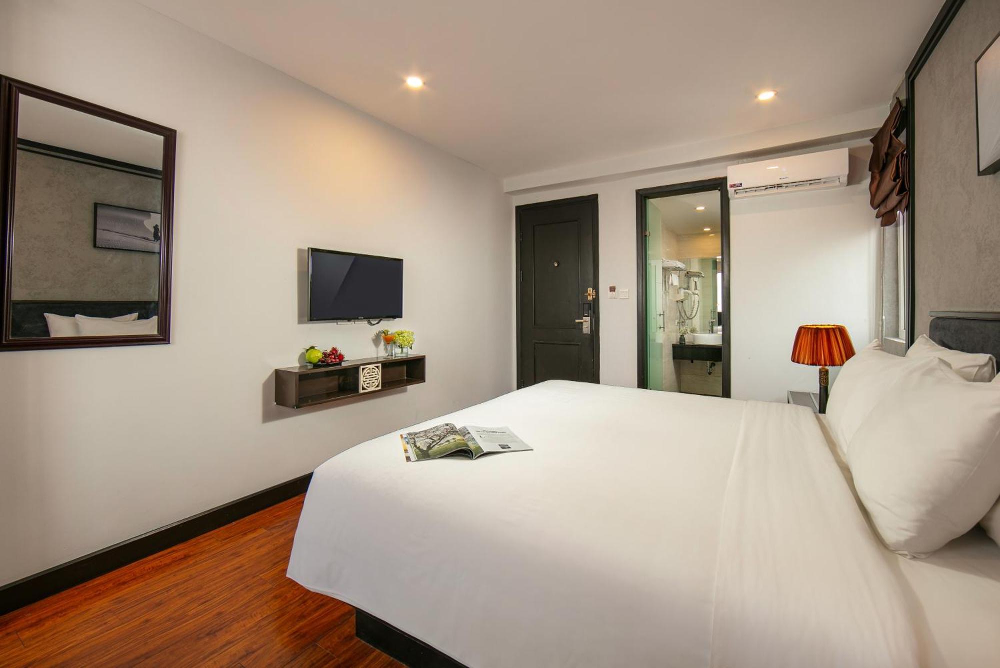 Hanoi La Palm Premier Hotel & Spa Buitenkant foto